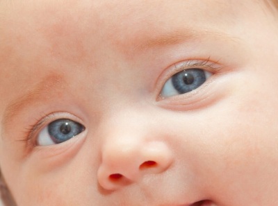 baby eyes